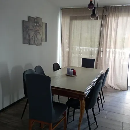 Frigan Apartment
